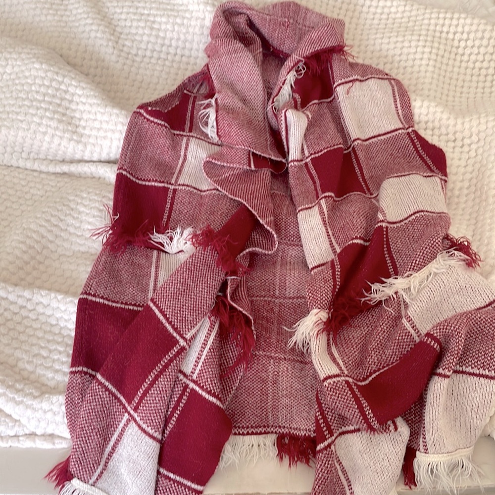 Sleeveless Cardigan